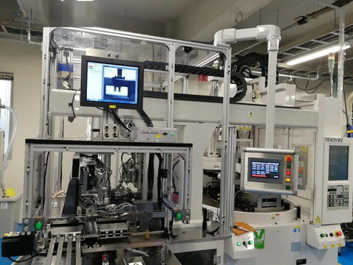 校慶特稿 | 立足中山 服務地方企業 助力重振虎威 電子科技大學中山學院電子產品技術開發與銷售建設成果巡展